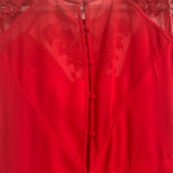 Red Sweetheart Mini Dress w/Lace - Picture 4 of 5